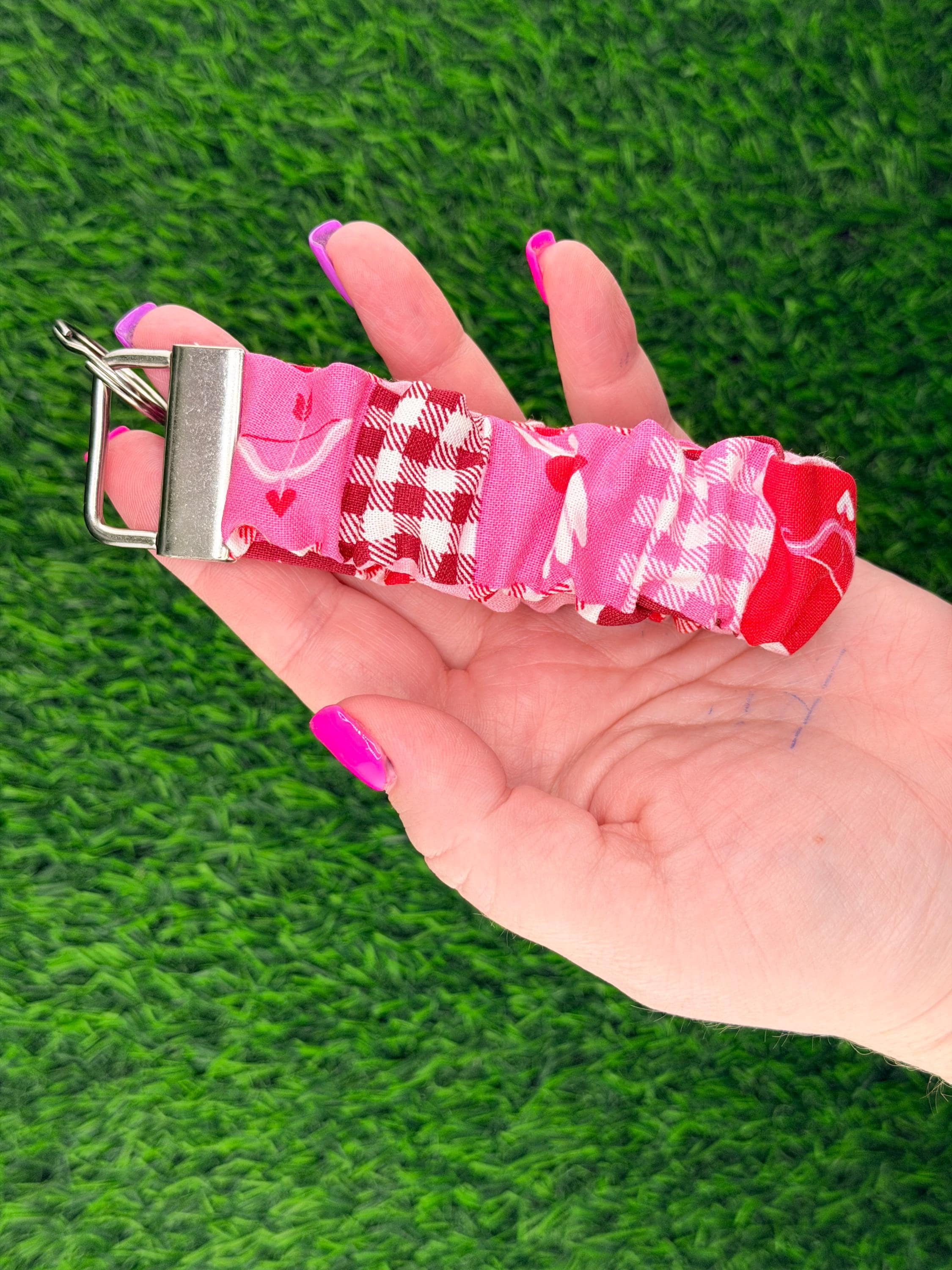 Plaid Hearts Valentines Scrunchie Wristlet